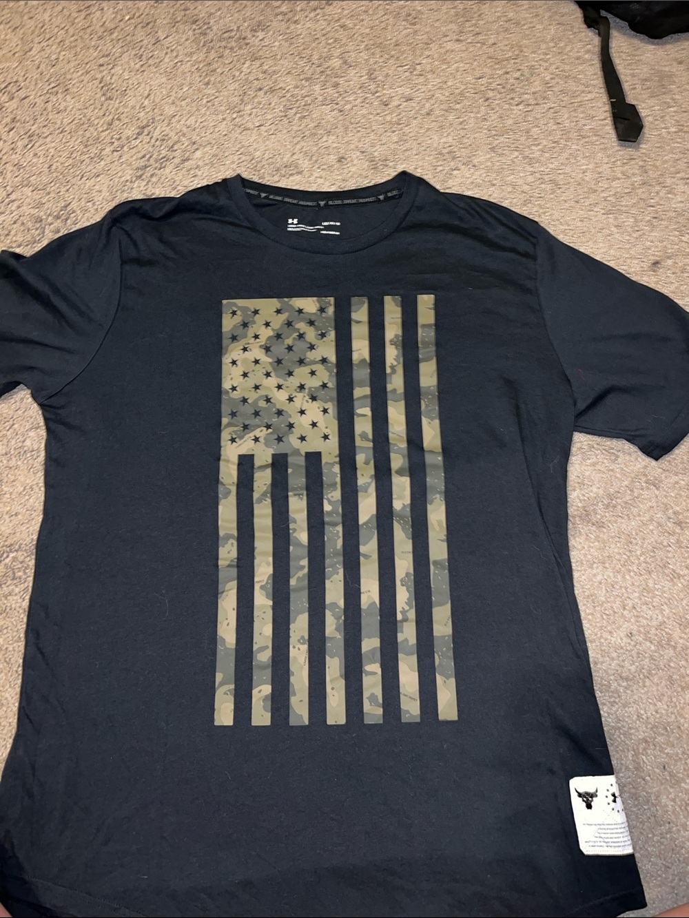 Under Armour Black Short-Sleeve Tee with Green Camo Flag